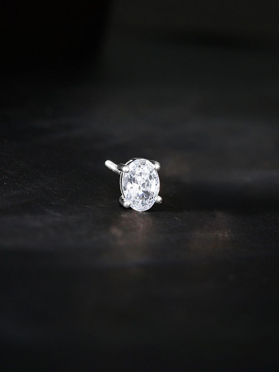 GIVA Contemporary Studs Earrings
