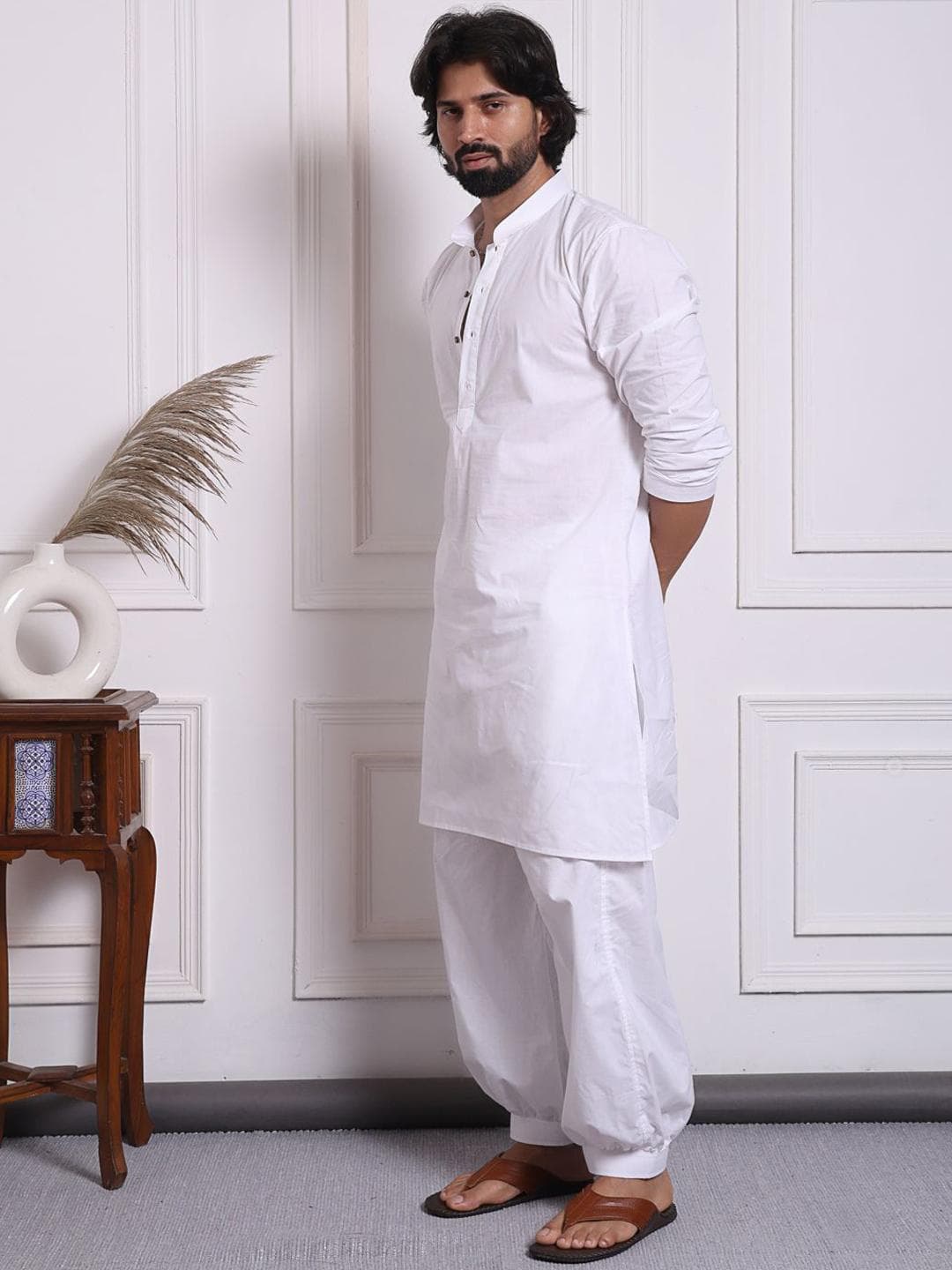 MIDAV Men Thread Work White Romance Pathani Kurta
