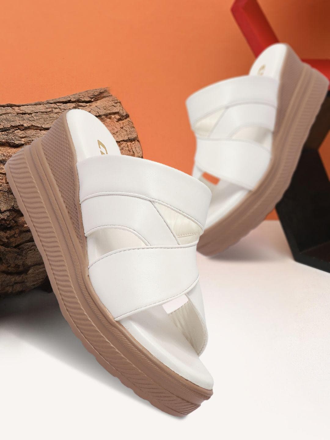 Colo Wedge Sandals