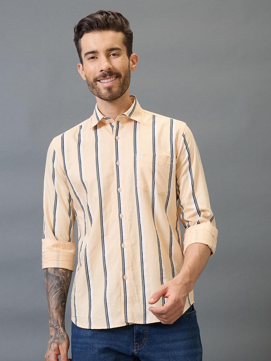 GIORDANO Men Slim Fit Striped Casual Shirt