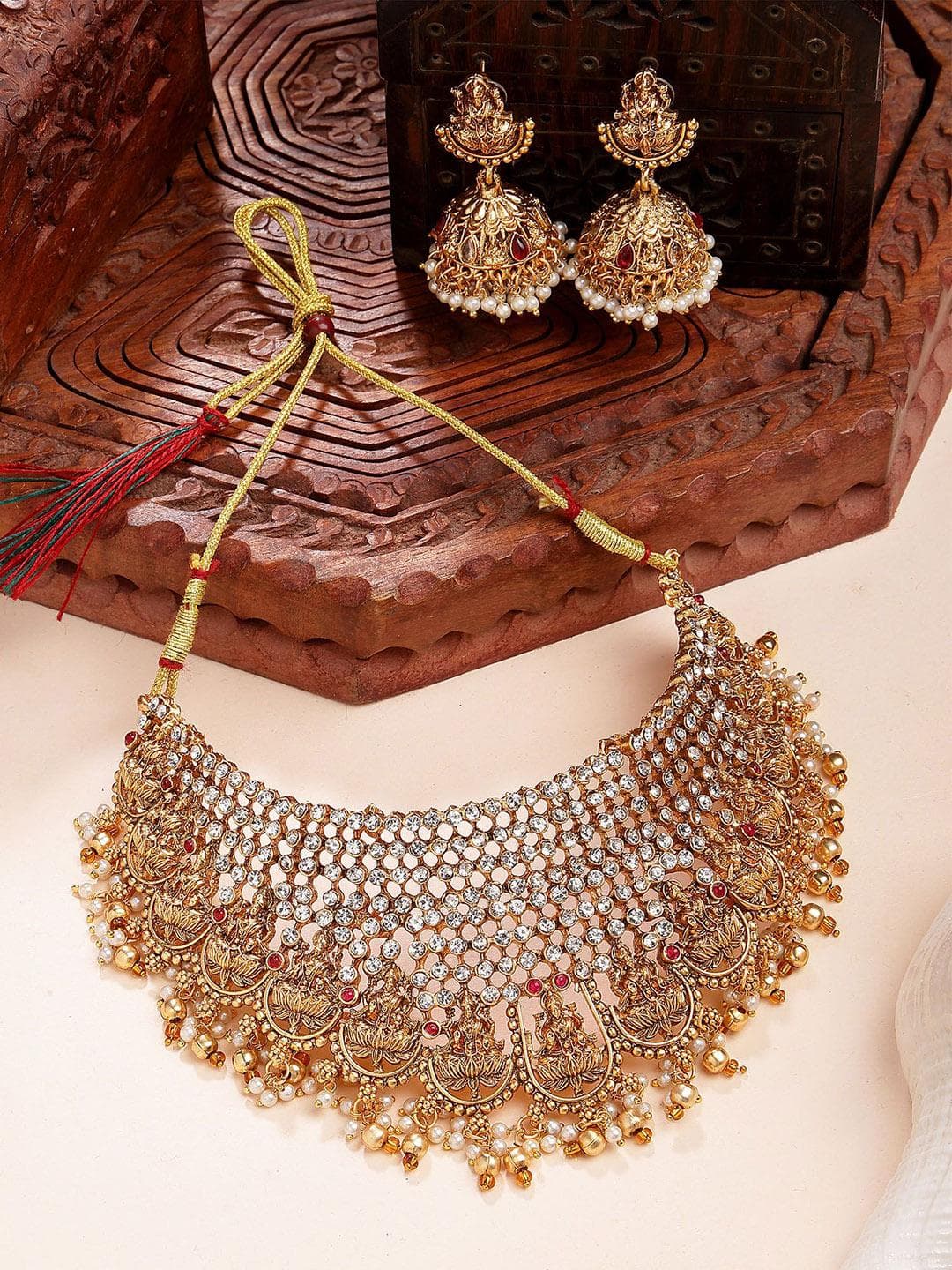 KARATCART Gold-Plated Stones Studded & Beaded Laxmi Mata Choker Temple Jewellery Set