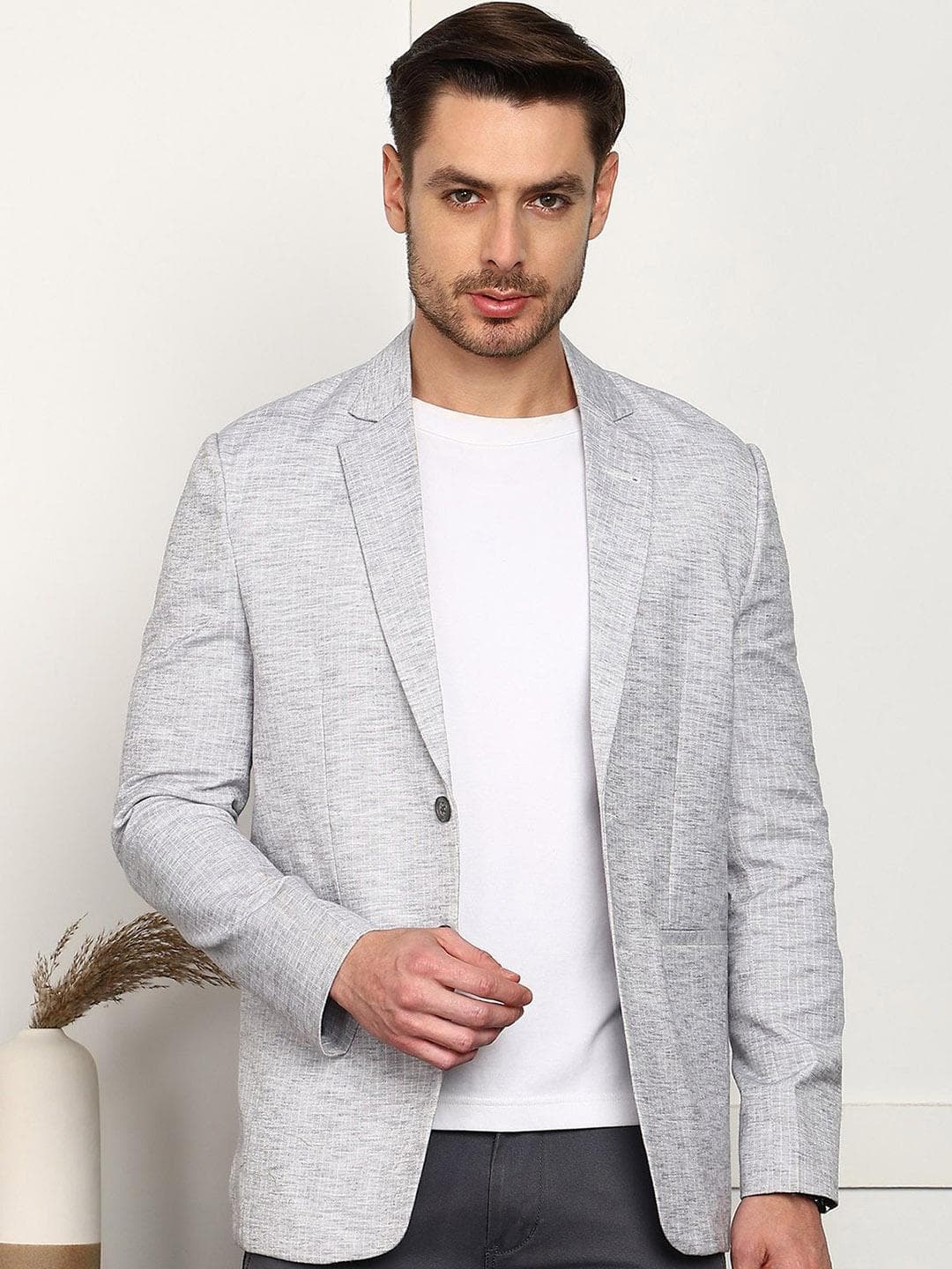 FUBAR Slim-Fit Notched Lapel Single Breasted Blazer