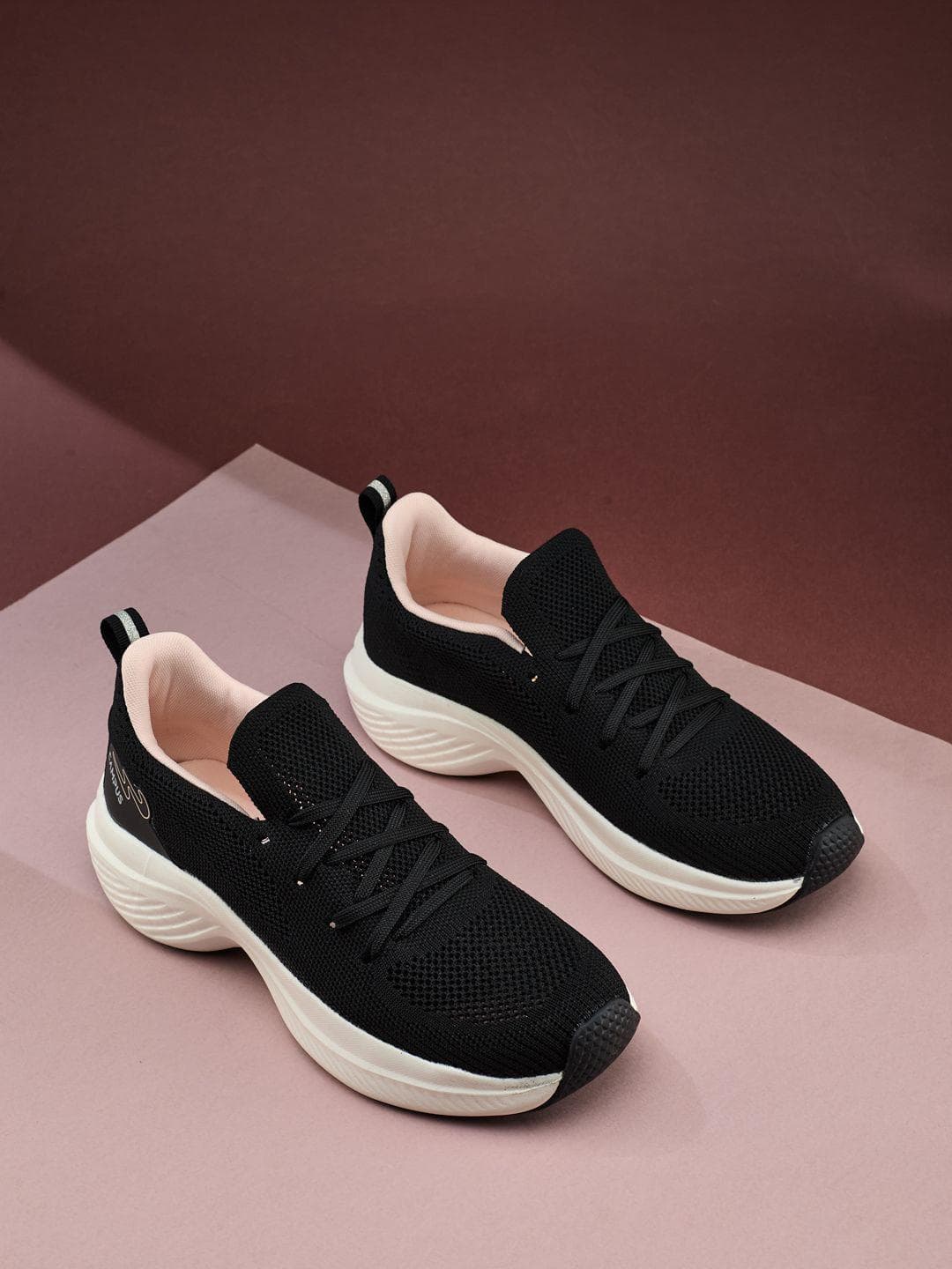 Campus Women WILLO Woven Design Round Toe Slip-On Sneakers
