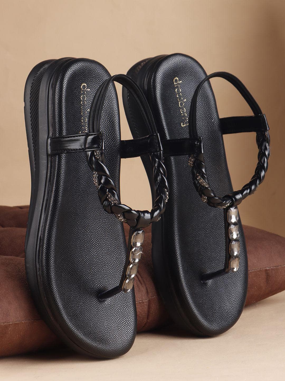 DressBerry Wedge Sandals