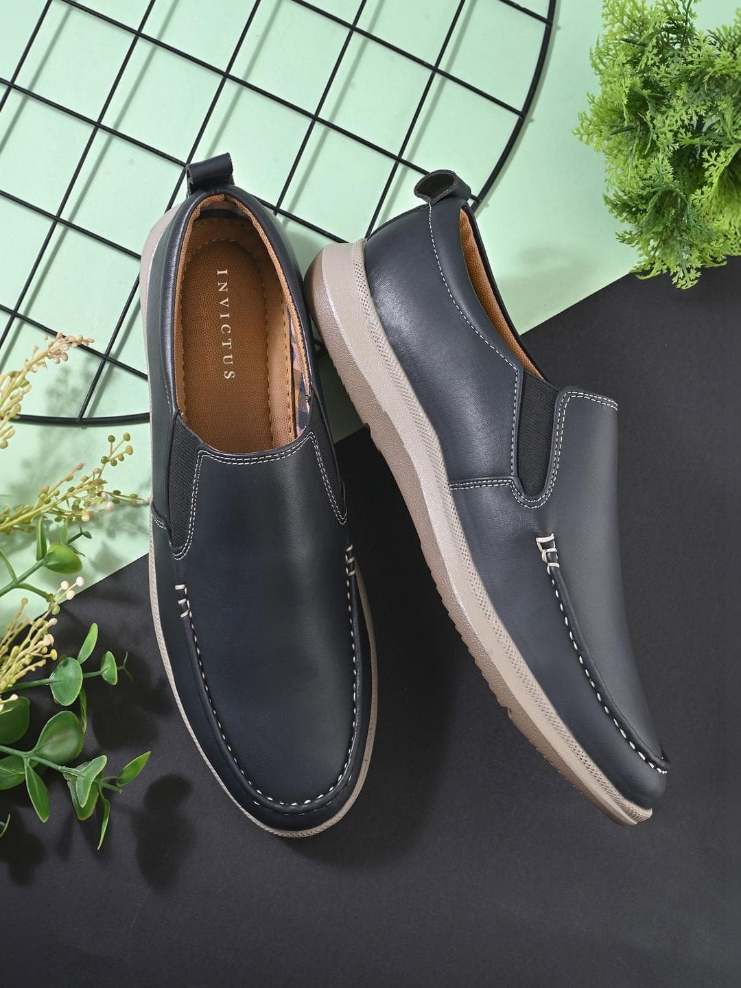 INVICTUS Men Round Toe Formal Loafers