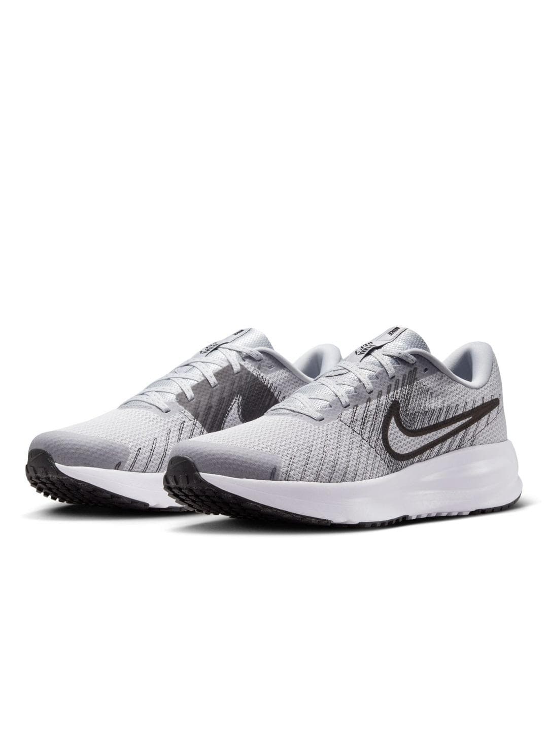 Nike Run Defy Men Road-Running Shoes