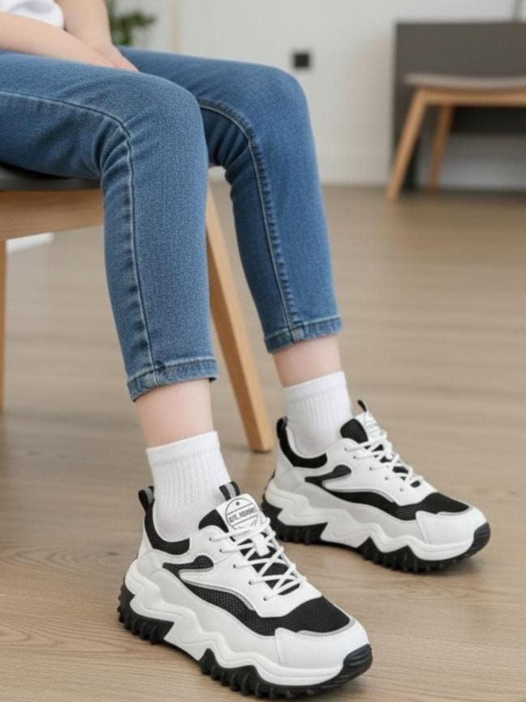 Shozie Girls Colourblocked Sneakers