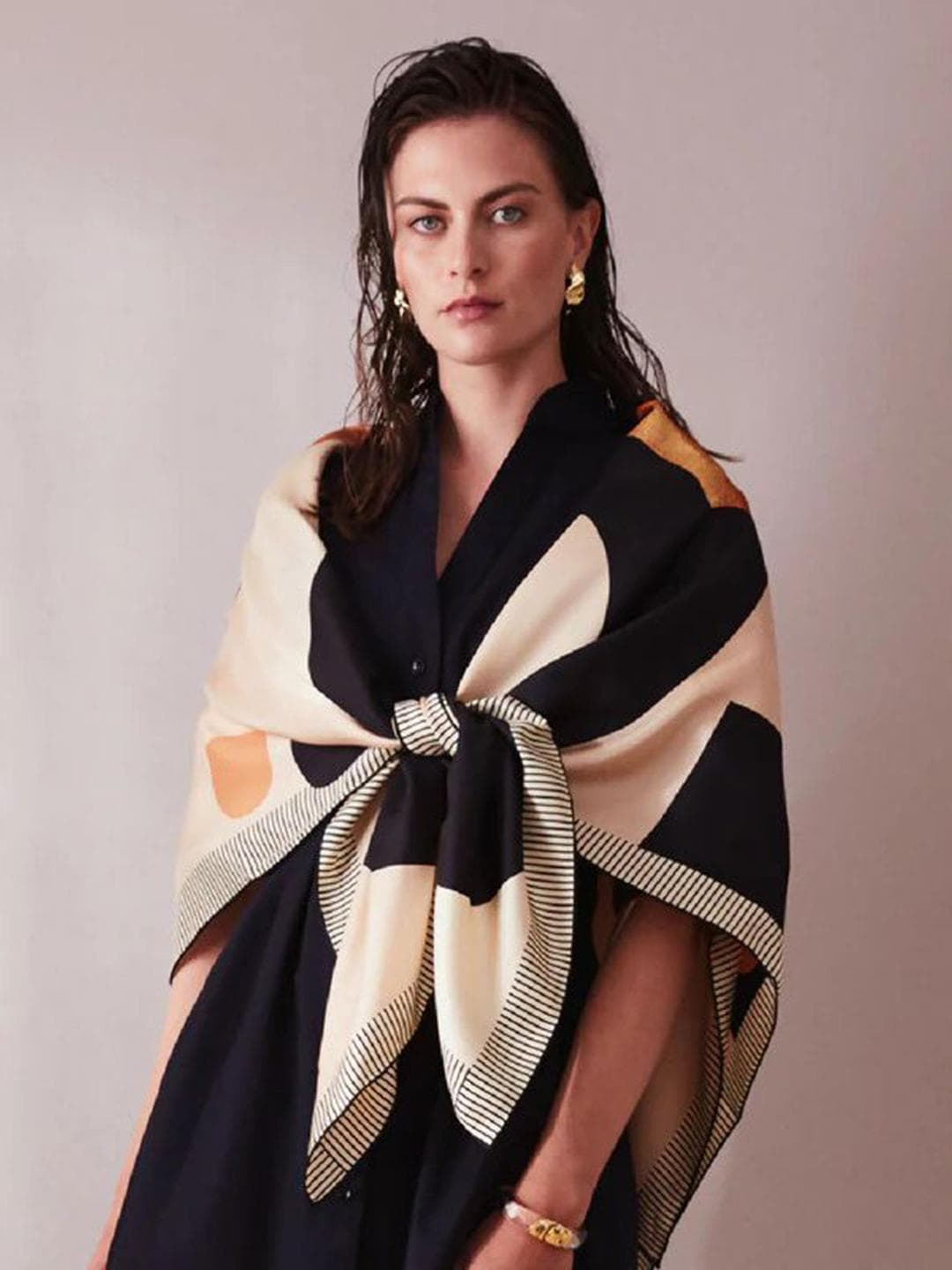 Sarisp Women Printed Scarf