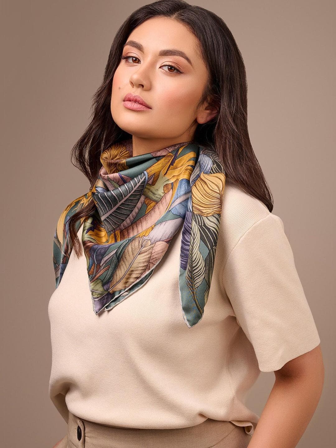 Sarisp Women Printed Scarf
