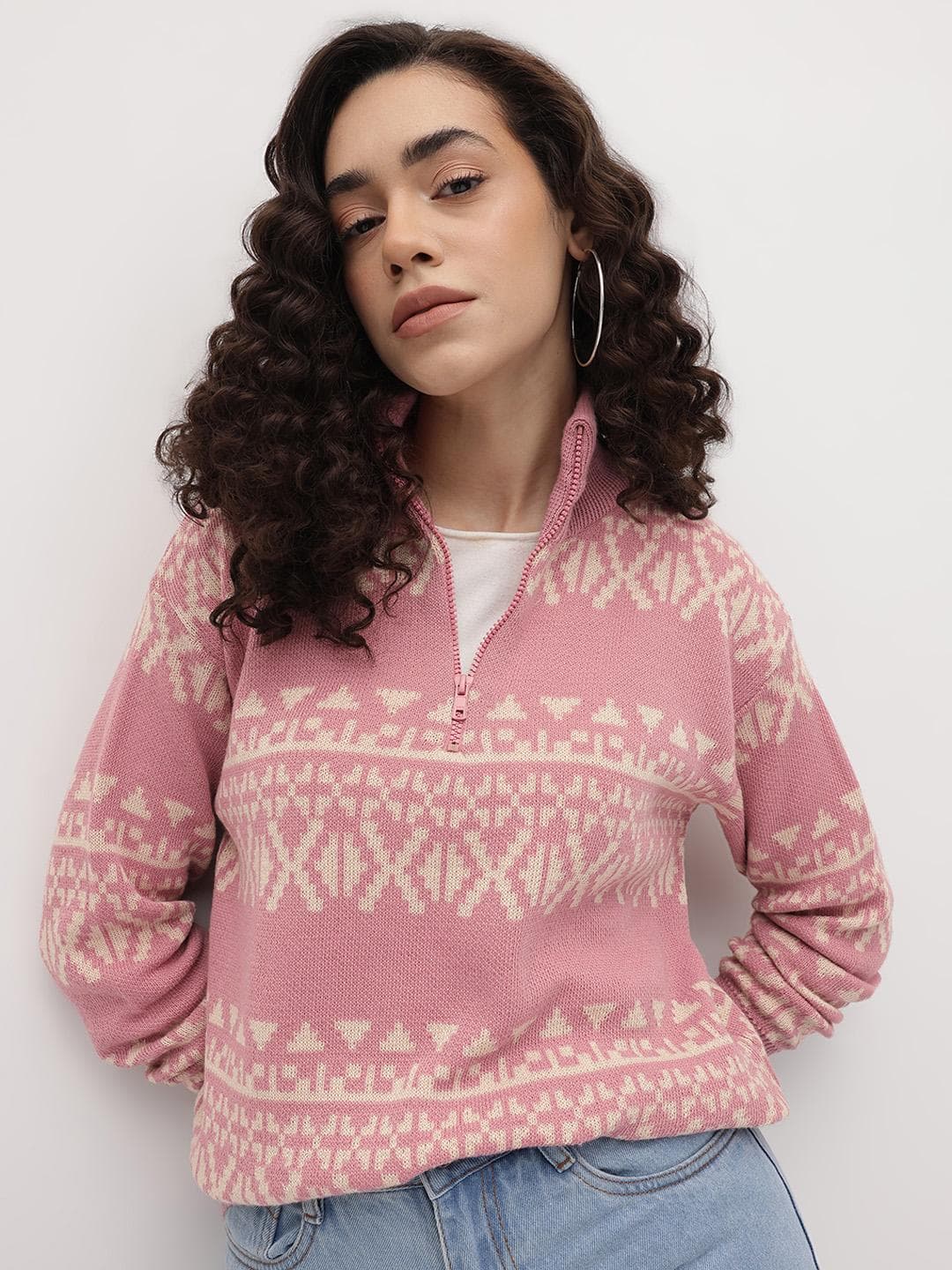 The Roadster Life Co. Mock Collar Geometric Design Pullover