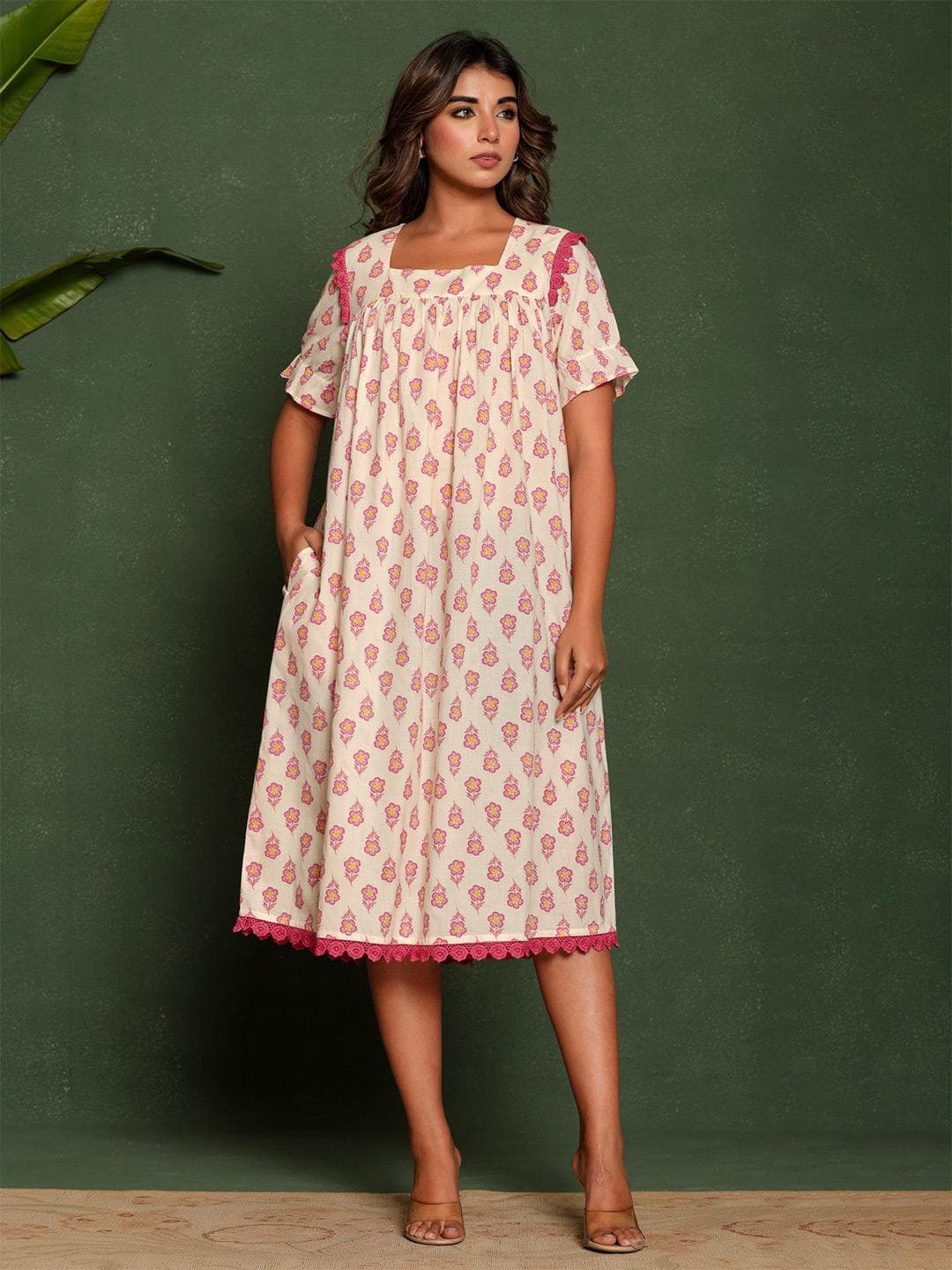 Nihsamah Printed Nightdress