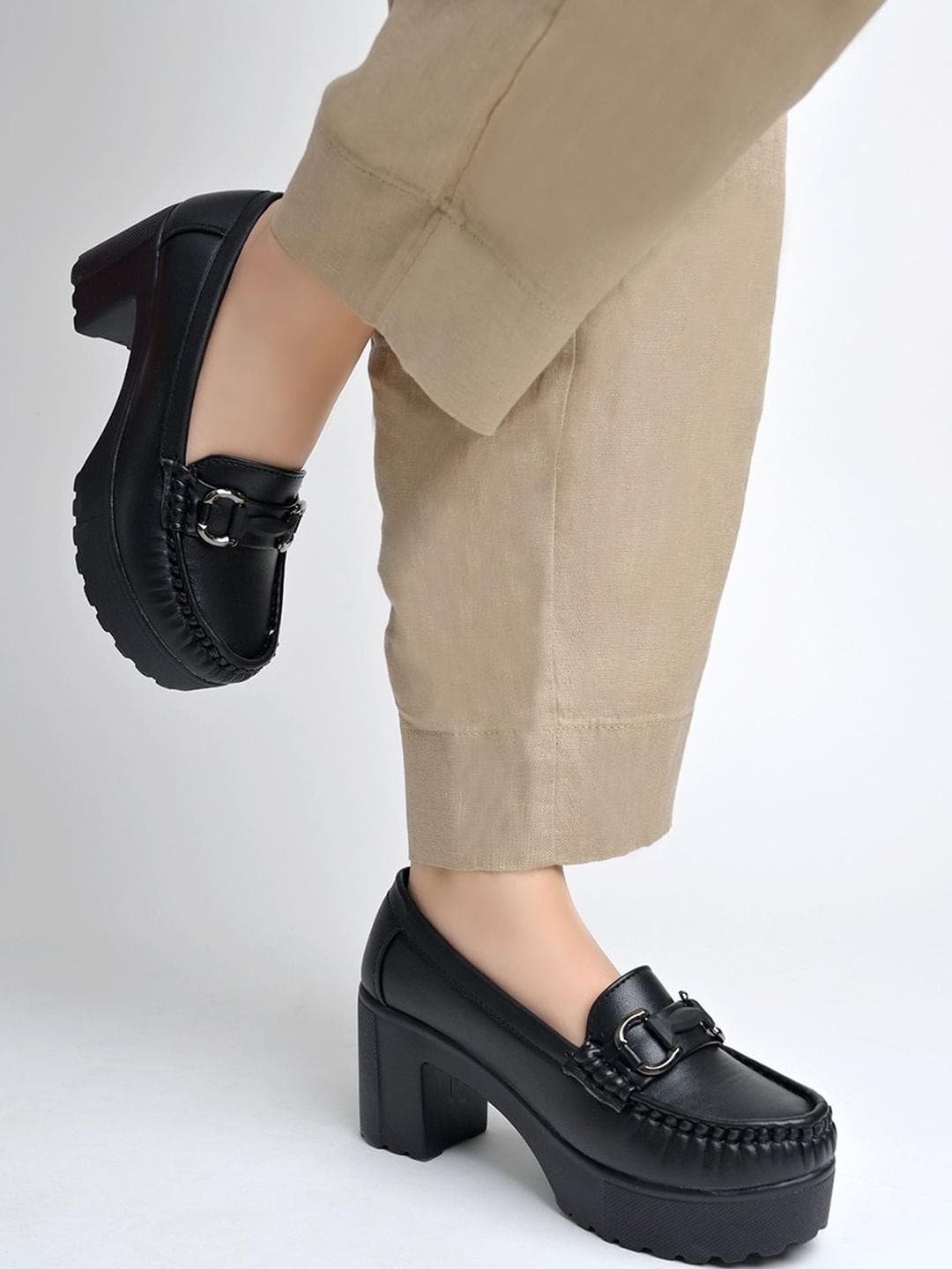 Shoetopia Women Loafers