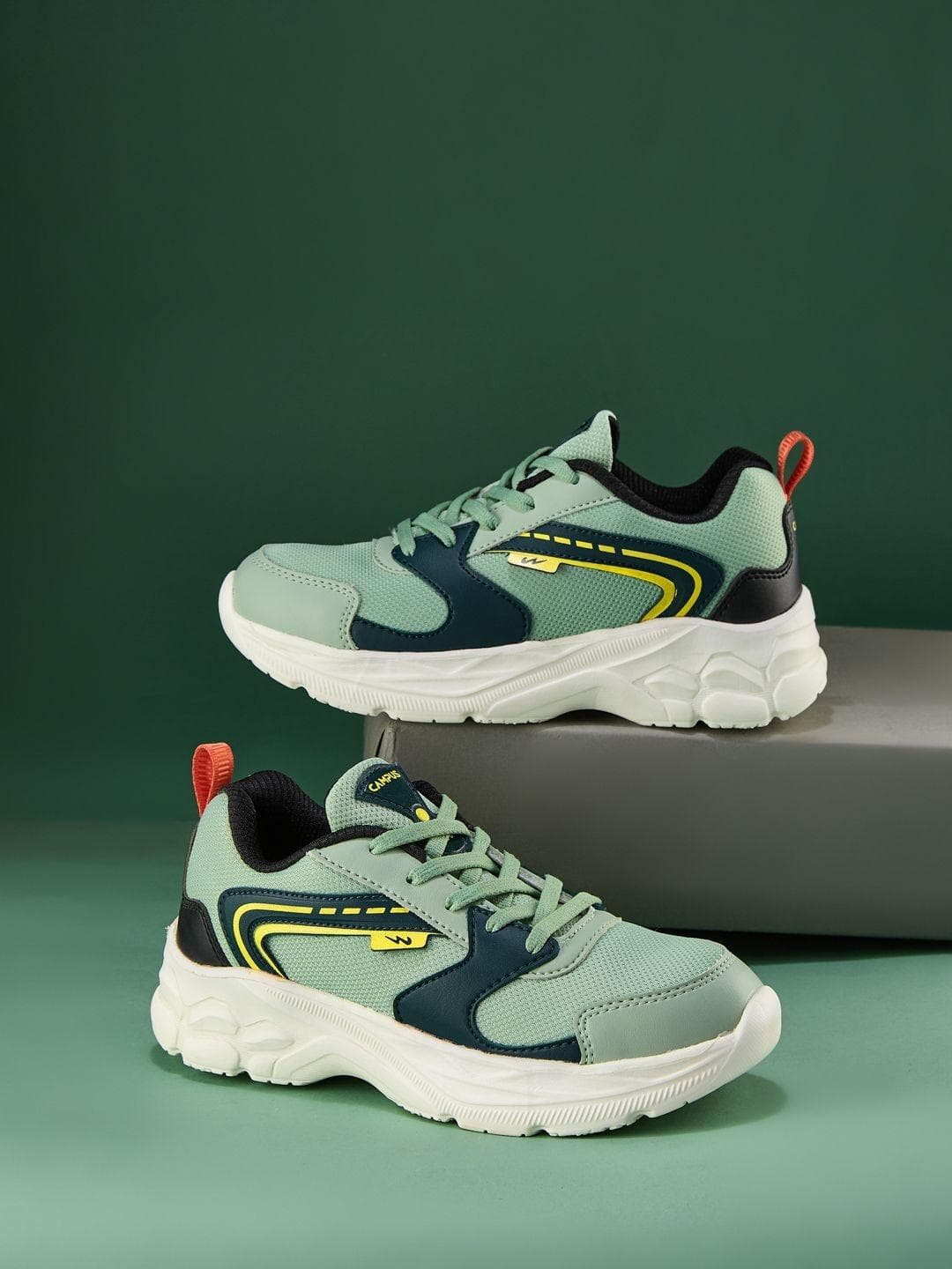 Campus Unisex Kids Colourblocked EVA Sneakers