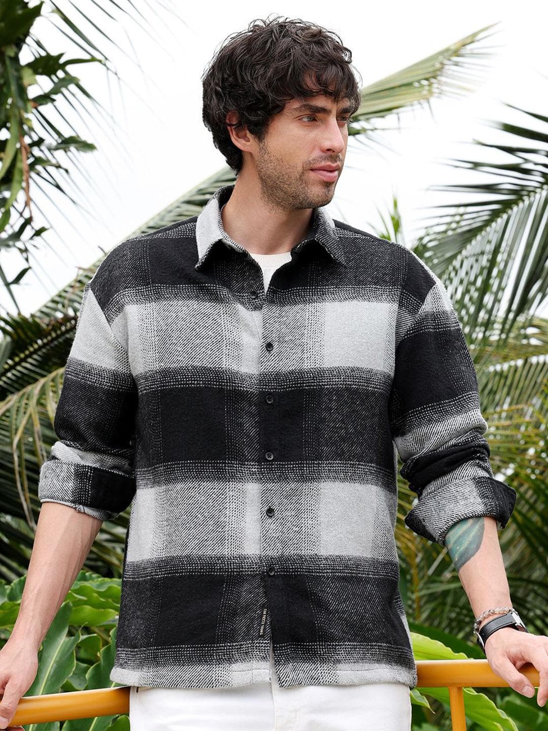 CAHOOT Men Comfort Oversized Fit Buffalo Checked Spread Collar Cotton Casual Shirt