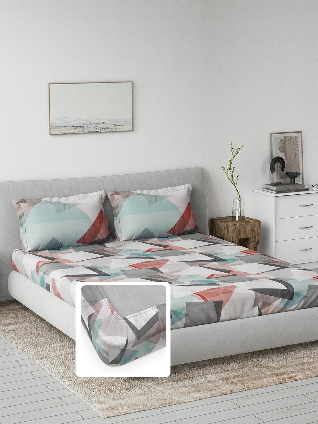 DDecor Red Geometric Cotton 144 TC Fitted King Bedsheet with 2 Pillow Covers-182 x 198 cm