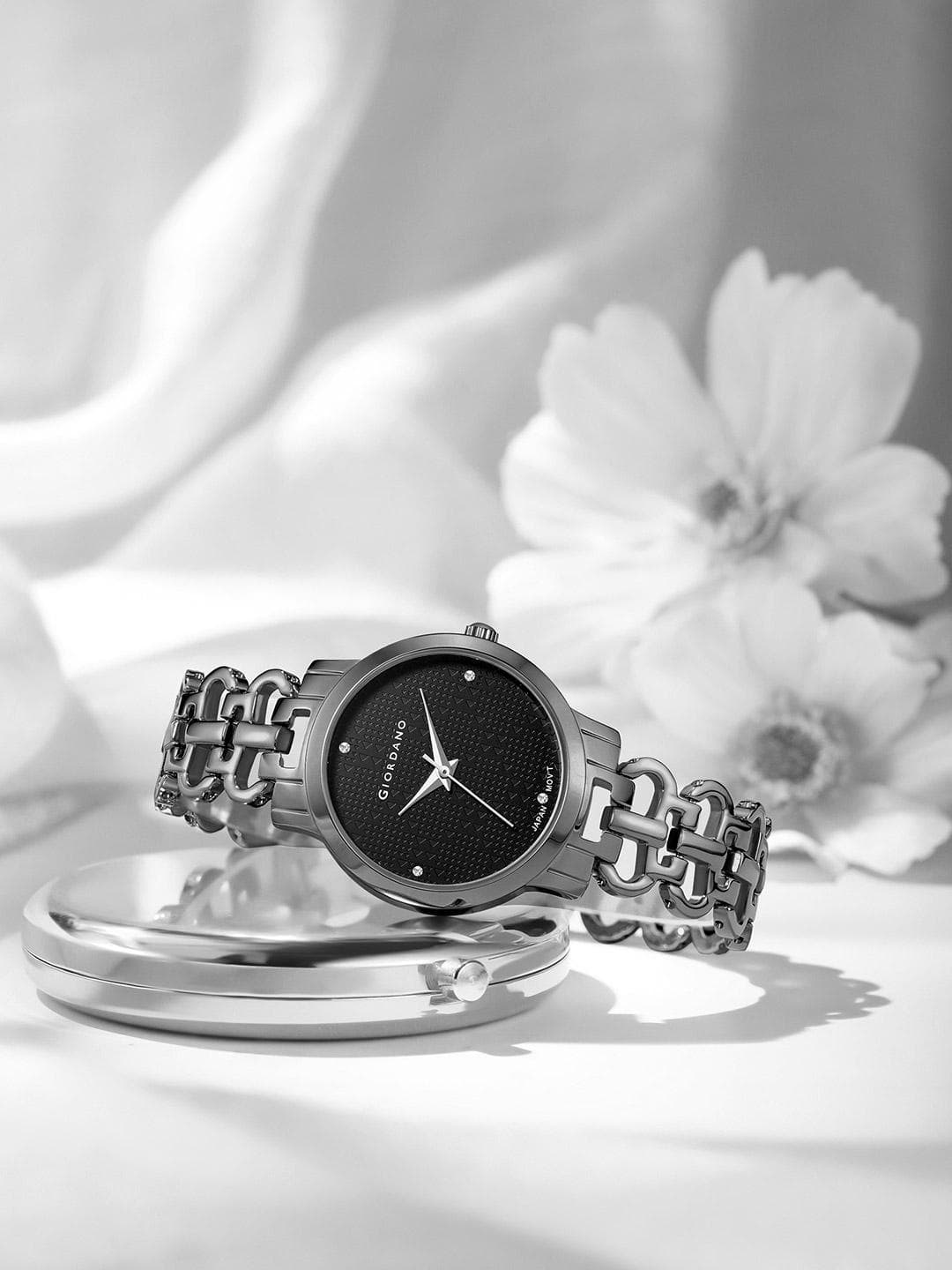 GIORDANO Women Black Analogue Watch C2204-44