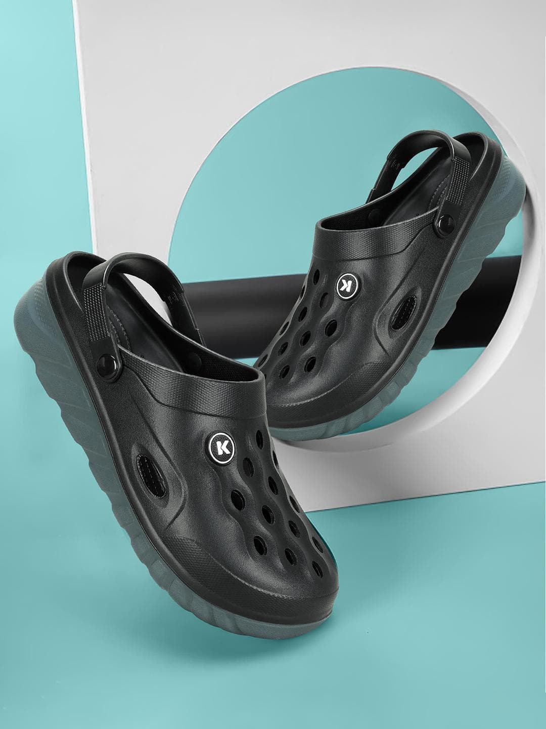 Paragon Eeken Men Clogs Sandals Daily Wear Lightweight & Durable