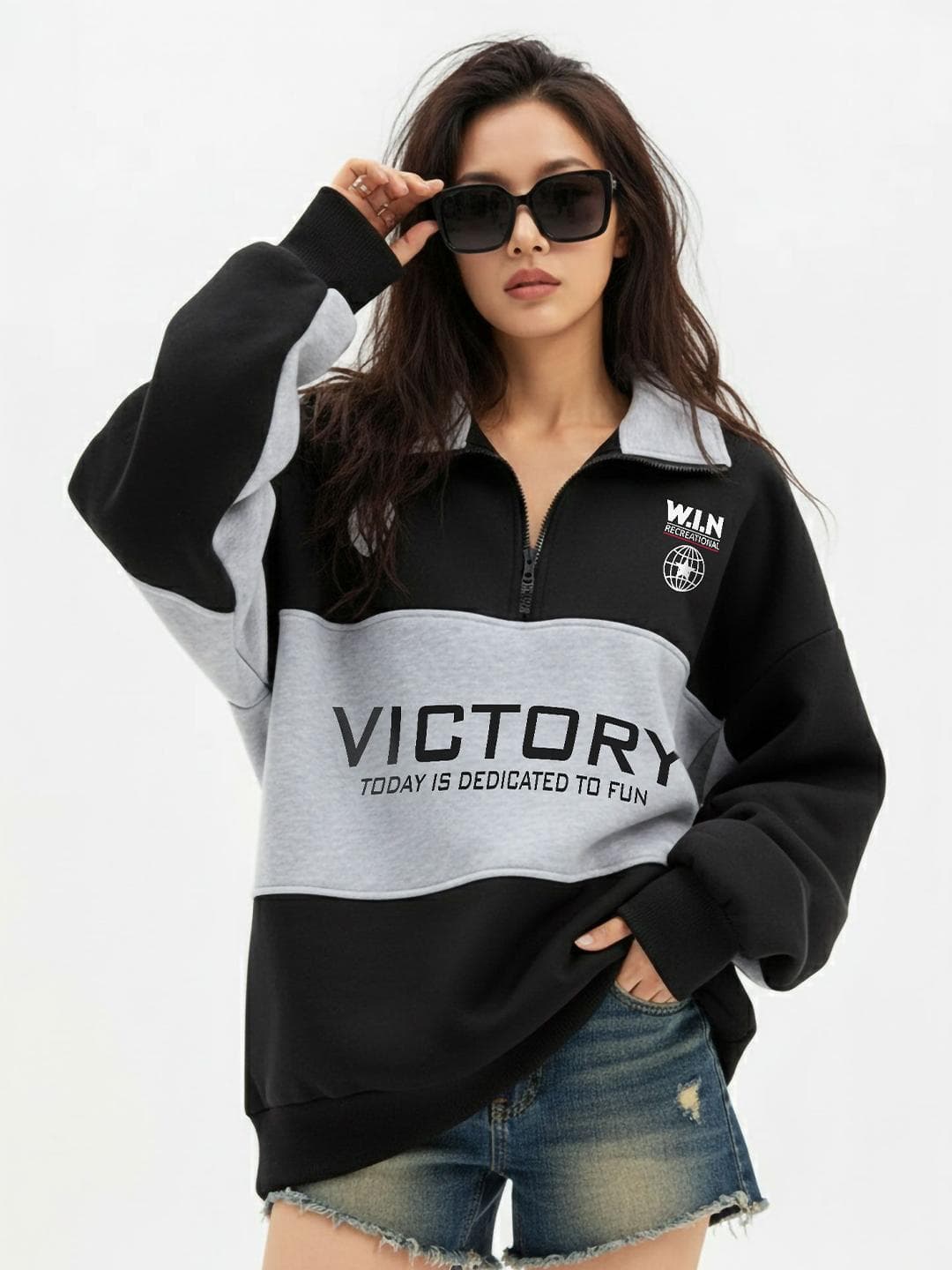 The Roadster Lifestyle Co. Women Colourblocked Shirt Collar Oversized Pullover Sweatshirts