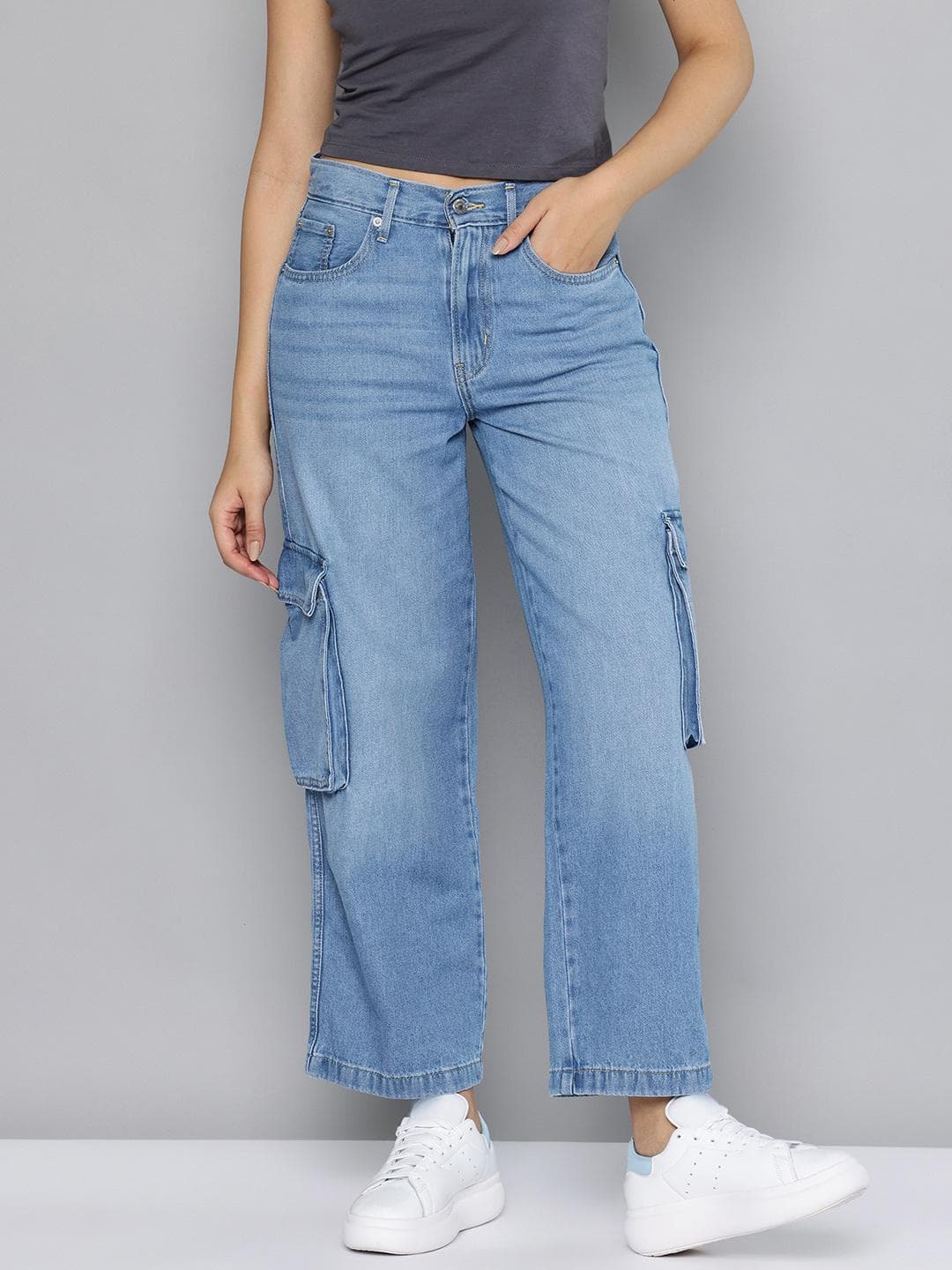 Levis Women's 94 Blue Baggy Fit Mid Rise Jeans