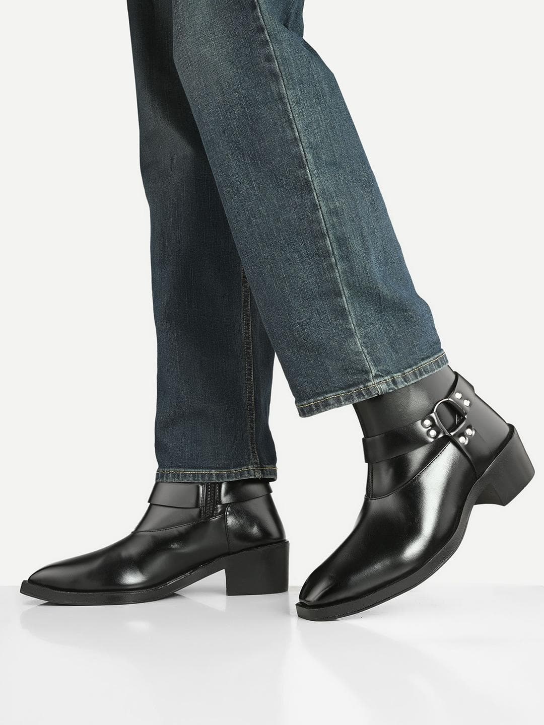 The Roadster Lifestyle Co Men Block-Heeled Boots