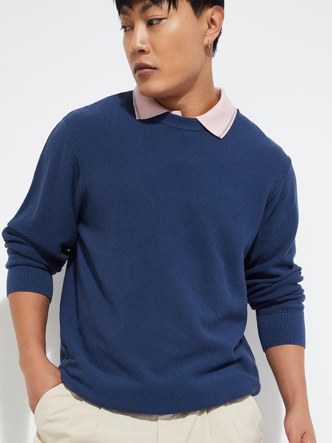 max Men Solid Pullover
