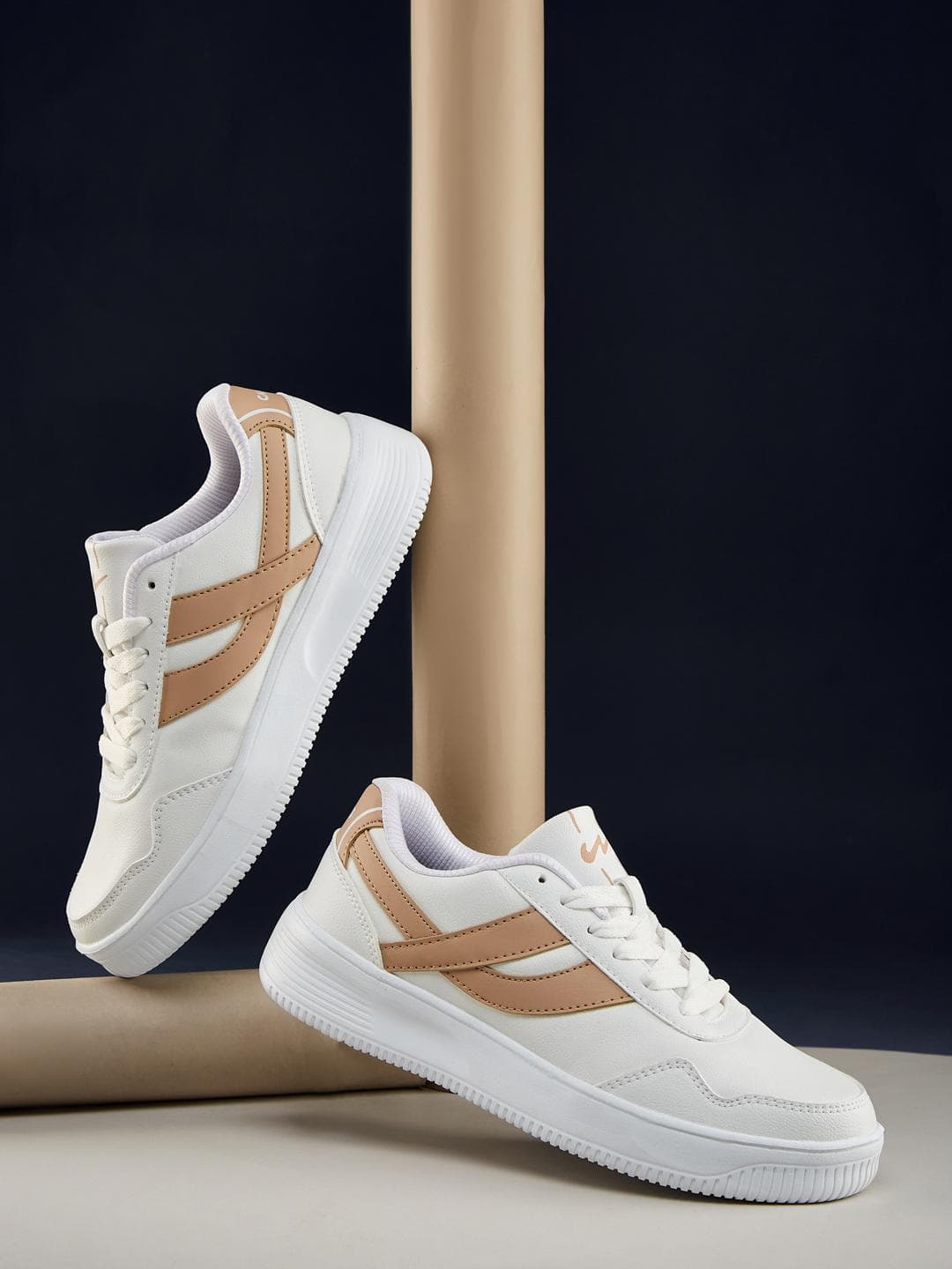 Campus Women OGL-13 Colourblocked PU Sneakers