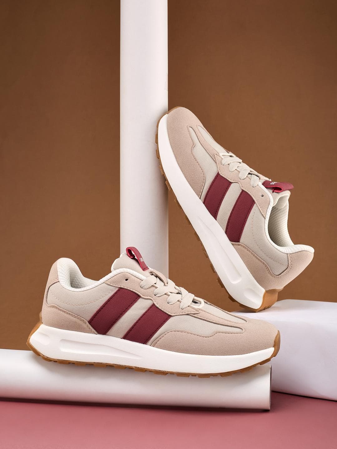 Campus Women GRIT Colourblocked PU Sneakers