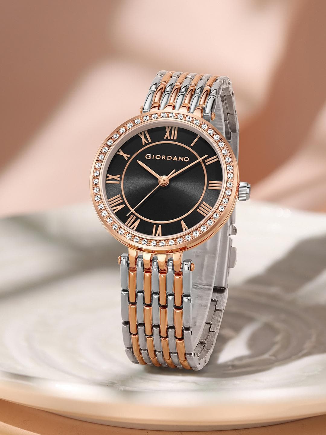 Buy Giordano Eleganza Collection Women Round Diamond Set With Metal Strap Analog Watch - - Accessories for Women