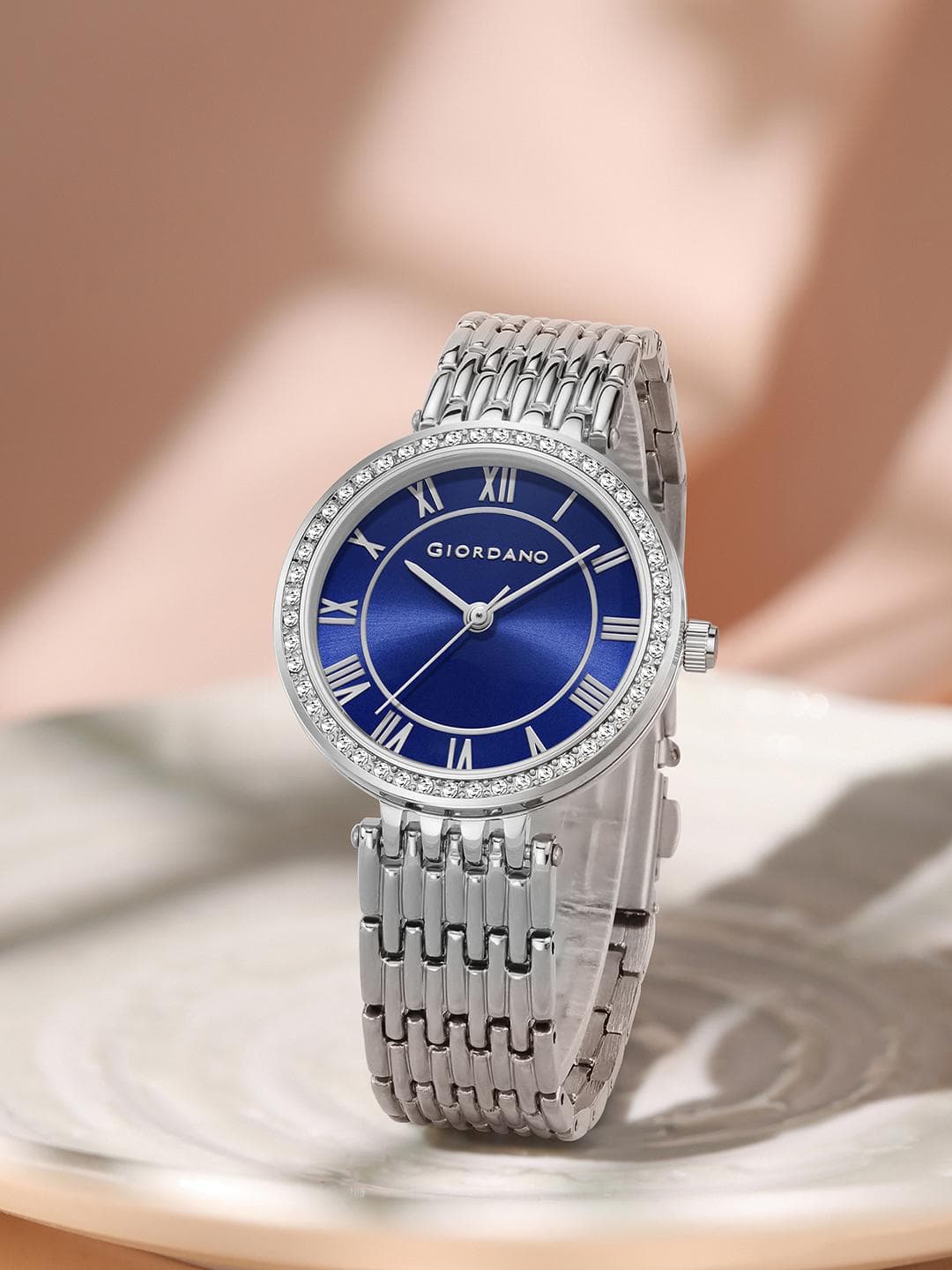 Buy Giordano Eleganza Collection Women Round Diamond Set With Metal Strap Analog Watch - - Accessories for Women
