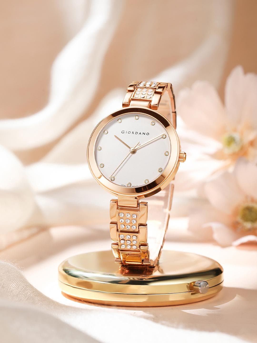 Buy GIORDANO Women White Analogue Watch - - Accessories for Women