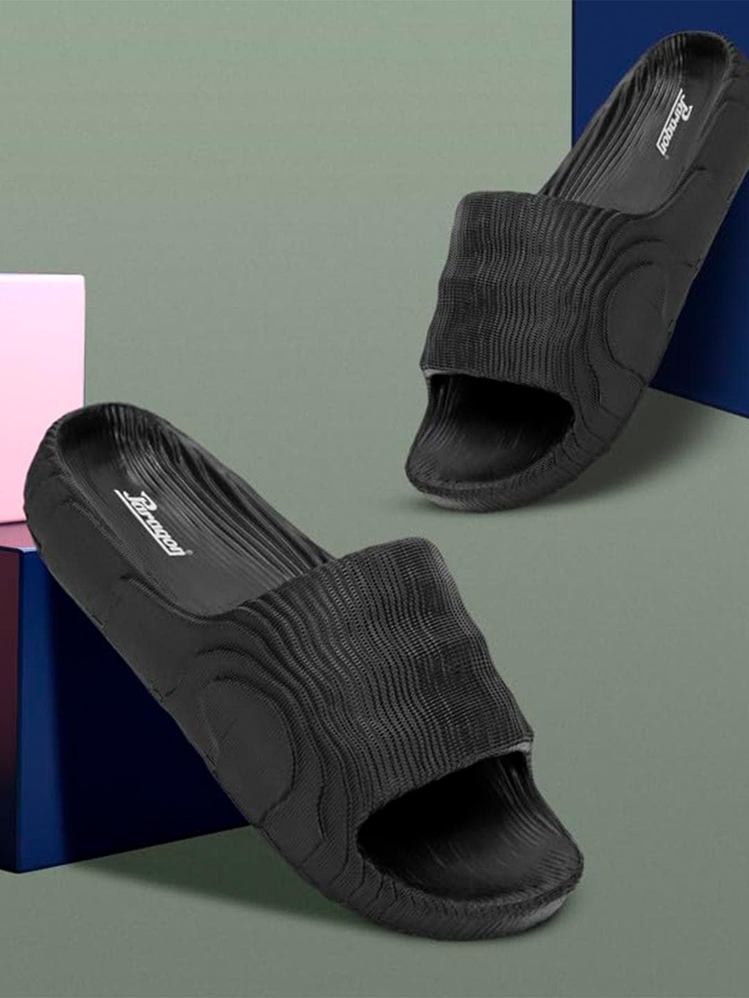 Paragon Men Textured Lightweight Rubber Sliders