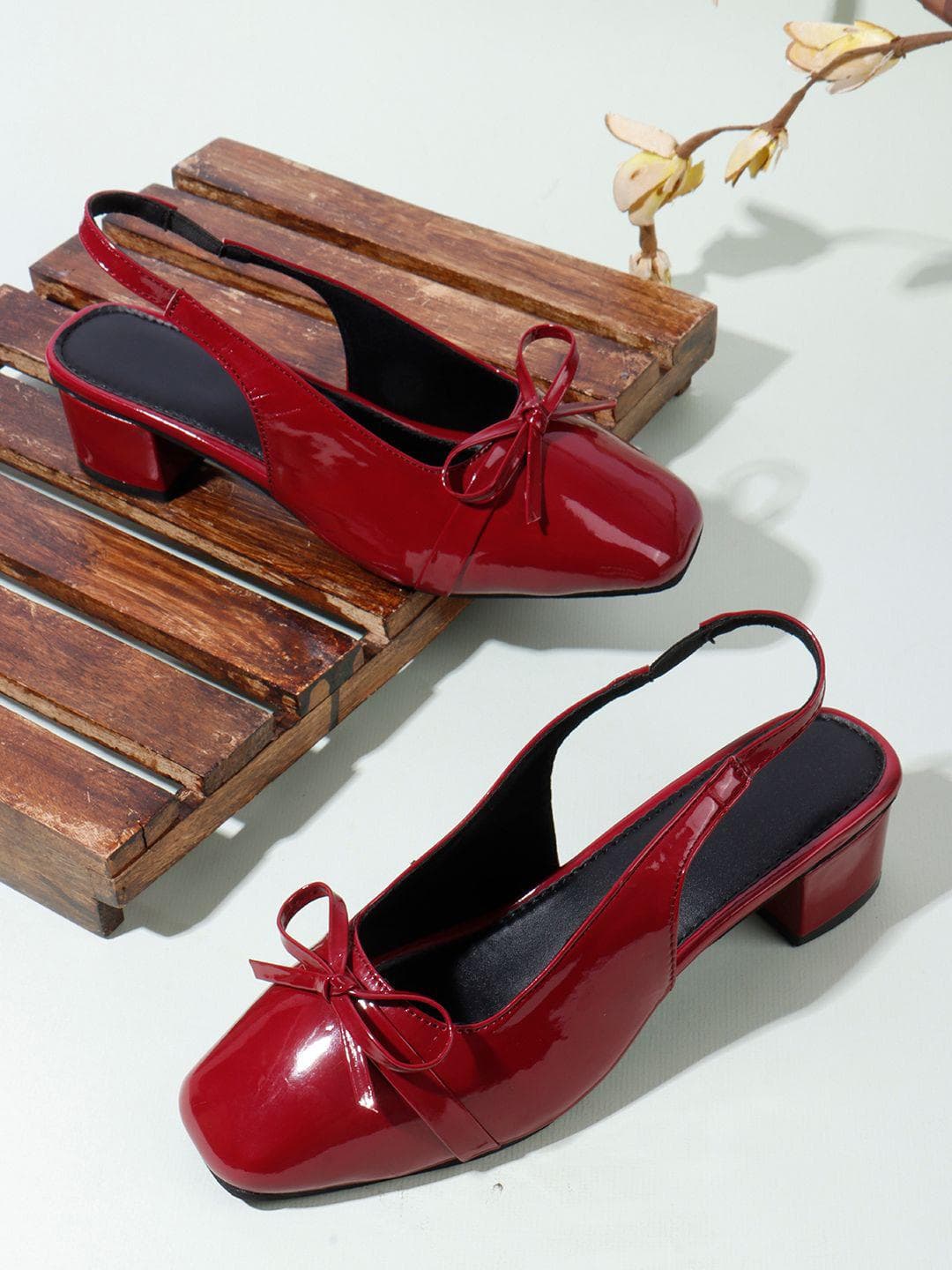 AVIVASTYLE Women Block Heel Mules