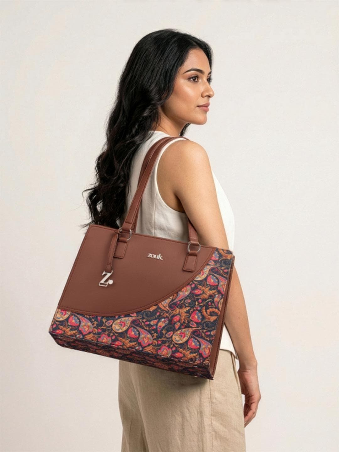 ZOUK Women Printed Structured Tote Bag