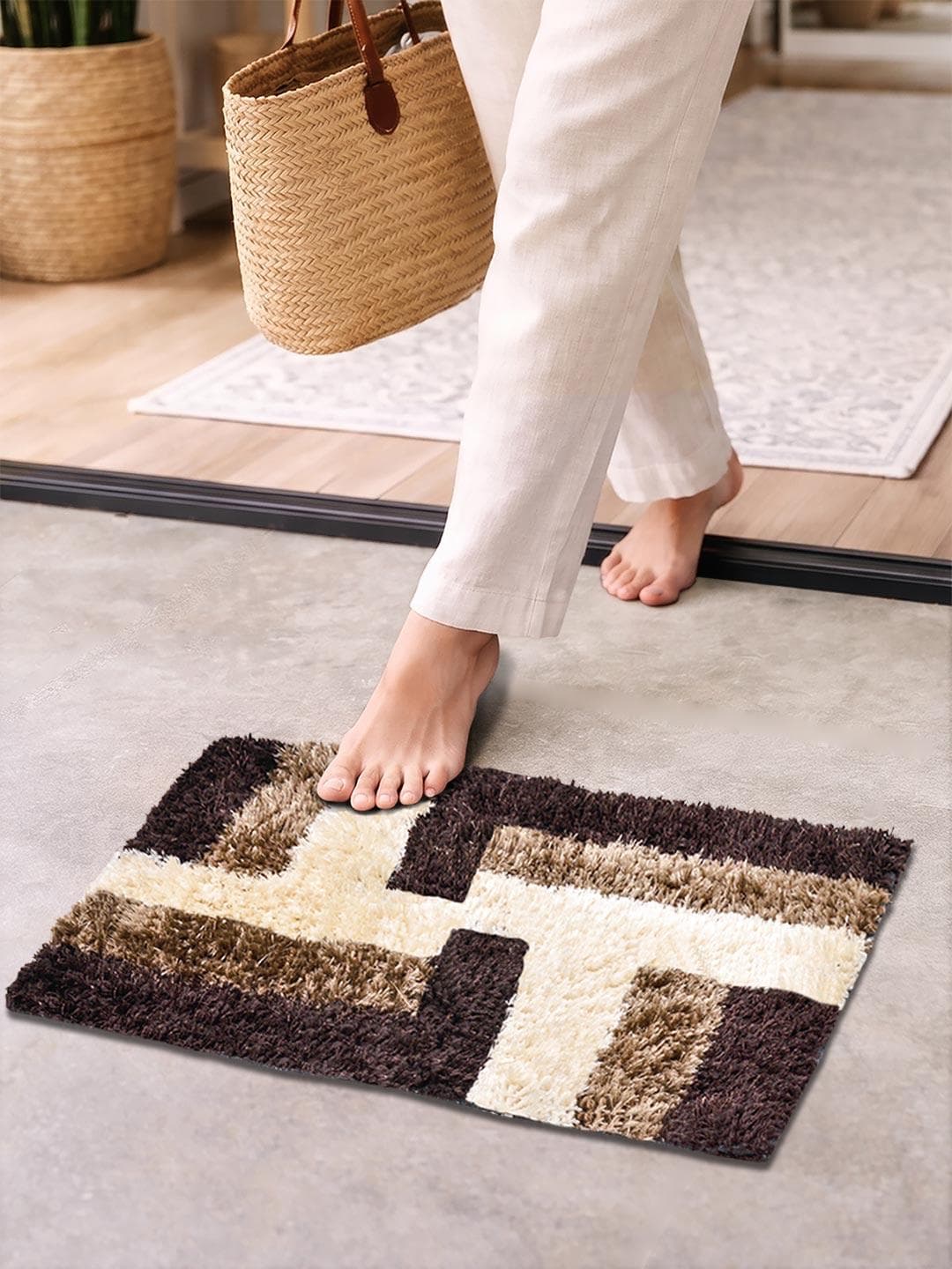 FABINALIV Brown & Black Geometric Patterned Anti-Skid Door Mat