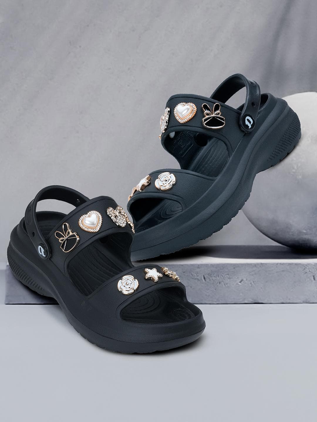 DOCTOR EXTRA SOFT Embellished Clogs Flip Flop