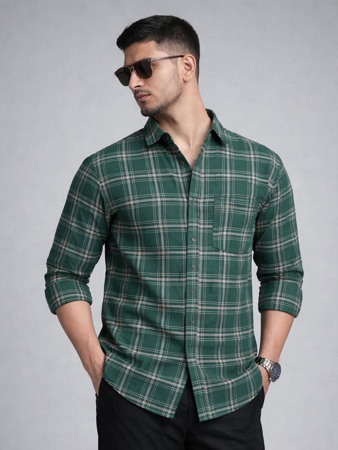 The Roadster Lifestyle Co Checked Spread Collar Slim Fit Shirt