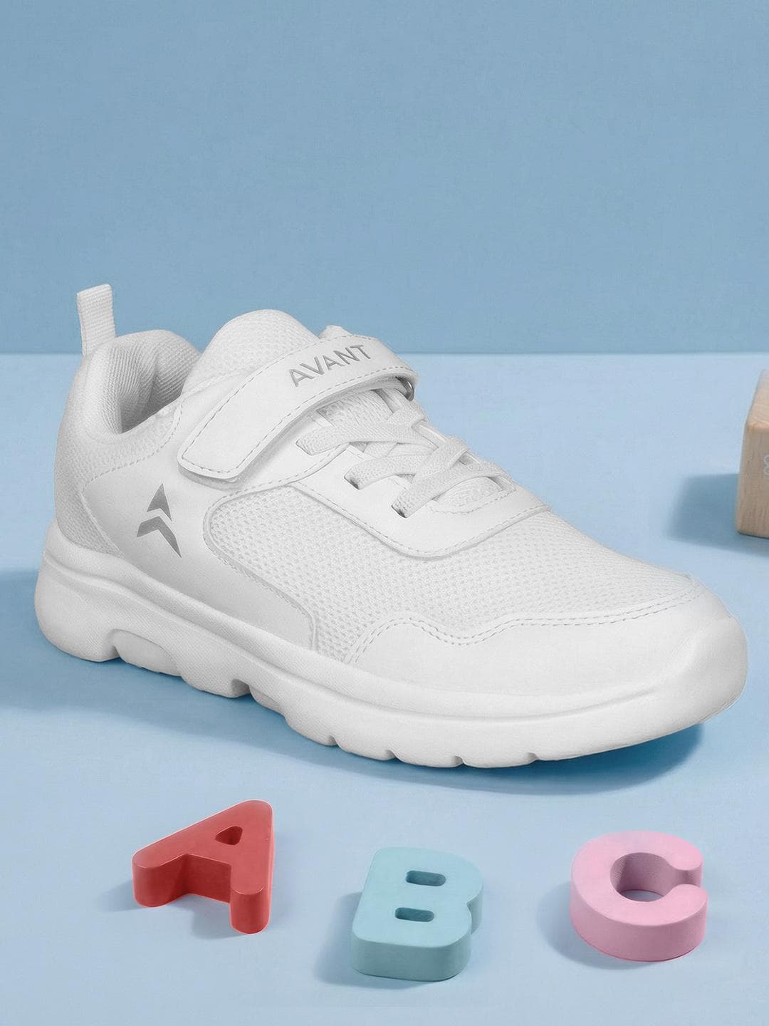 AVANT Kids Unisex ZoomPlay School Shoes - White