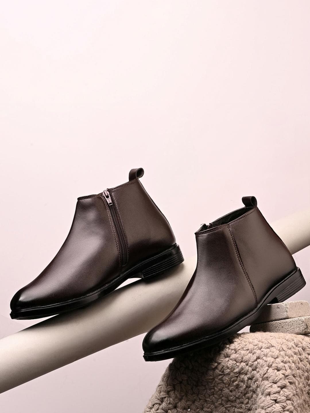 The Roadster Lifestyle Co Men Round Toe Zip Chelsea Boots