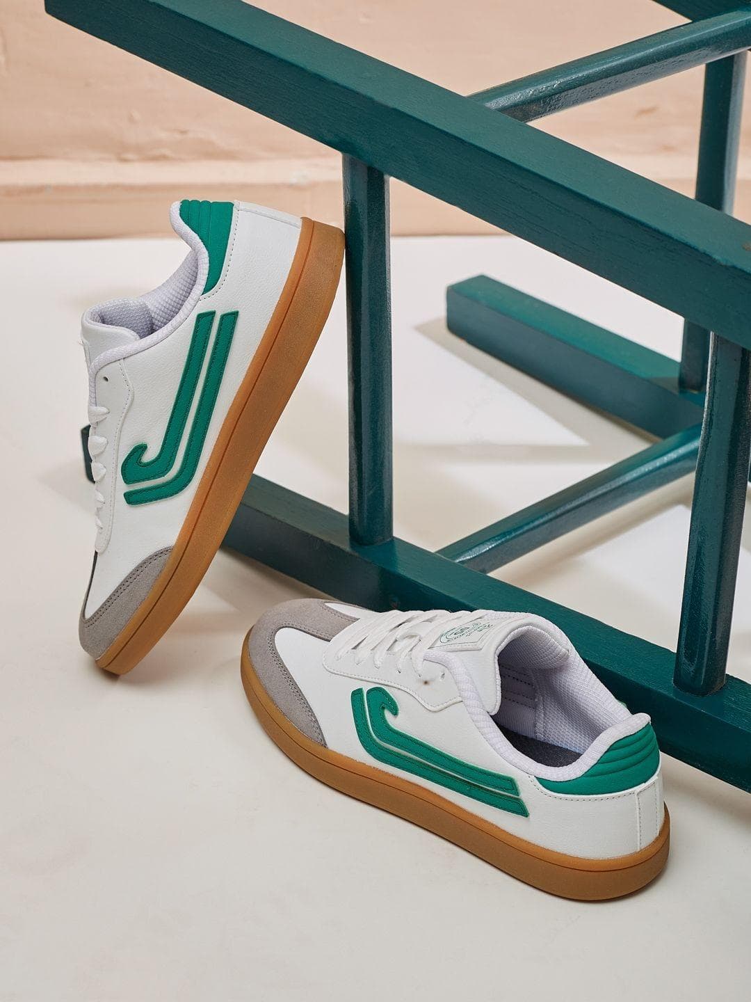 Campus AMBIT Women PU Sneakers
