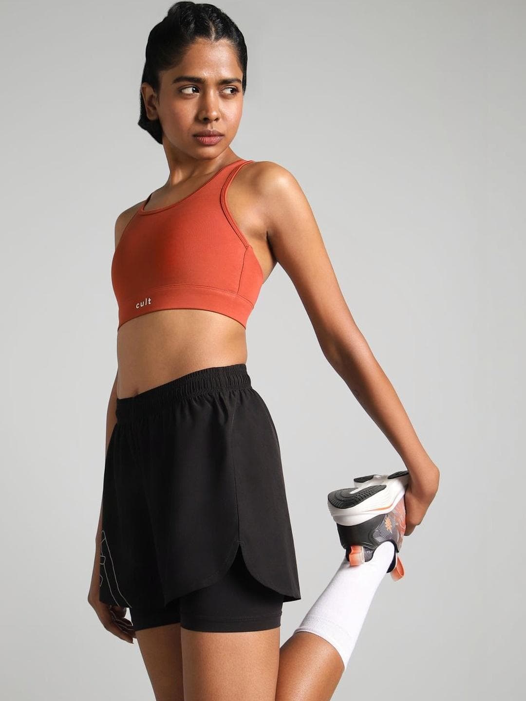 CULT Women's Rust Training Criss Cross High Support Bra