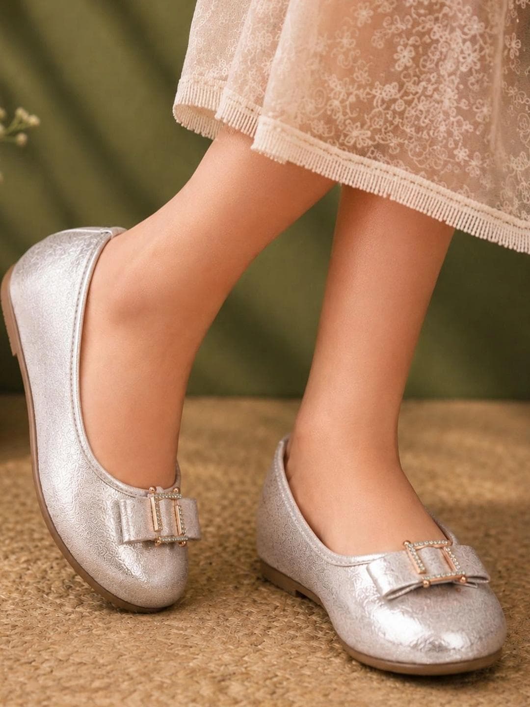 toothless Girls Silver Embellished Shimmer Jewel Bow Round Toe Easy Movement Ballerinas