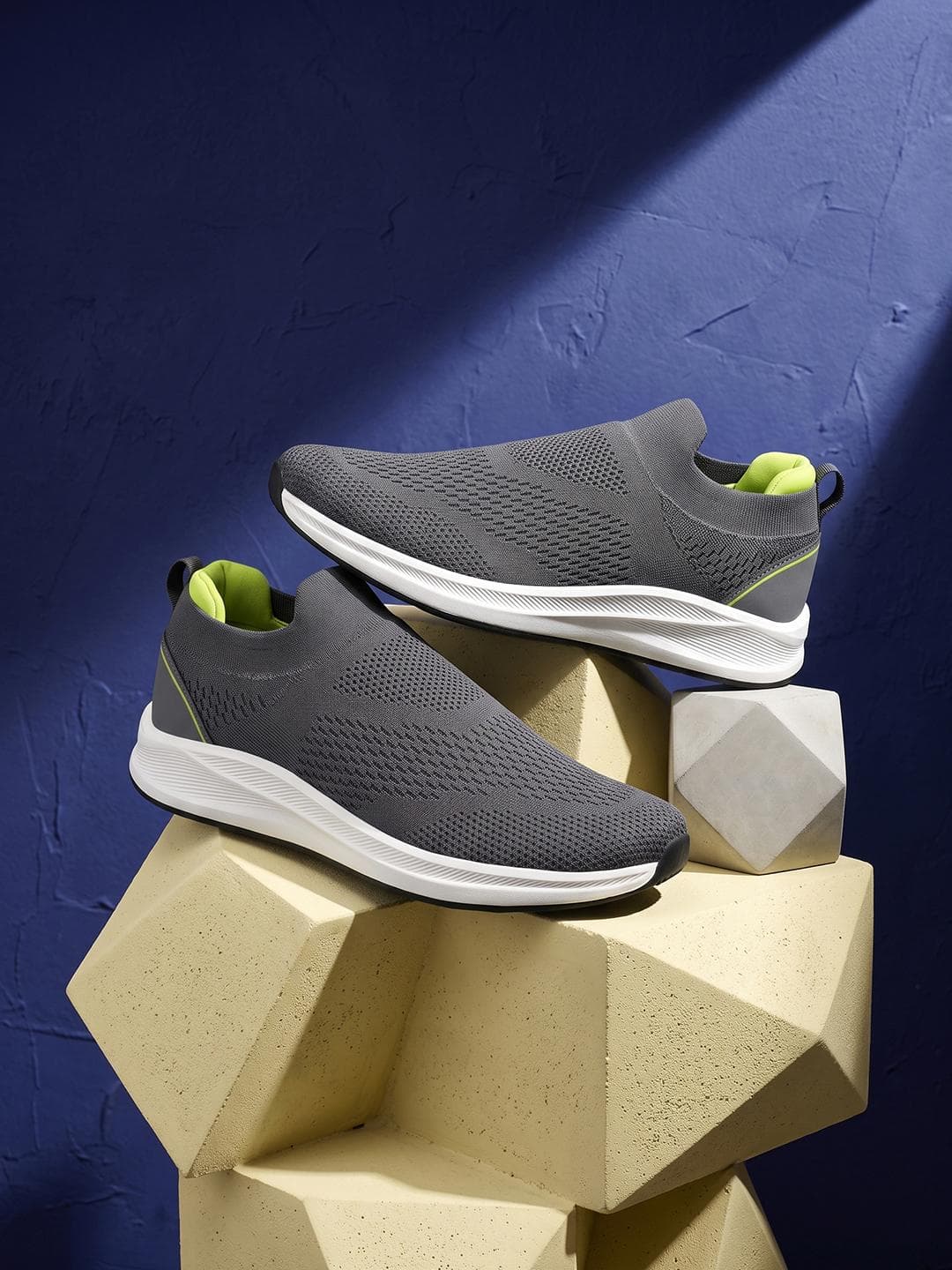 OFF LIMITS Men Anti-Bacterial Lightweight Insole Slip-On Walking Shoes