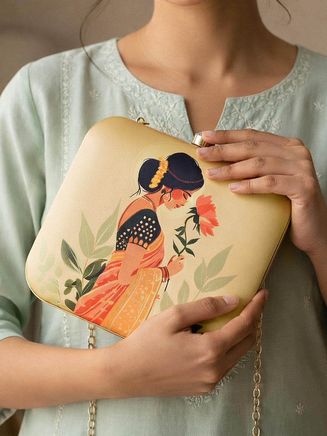 Buy ARTKLIM Based Indian In Saree Printed Box Clutch - - Accessories for Women