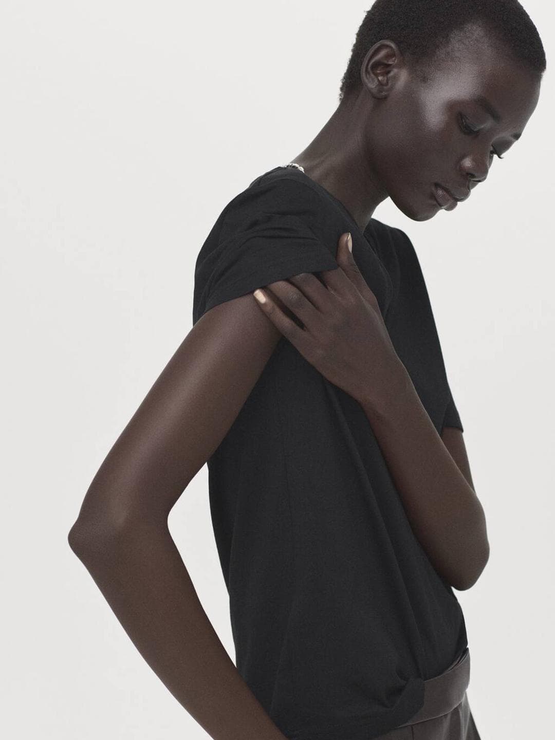 MANGO V-Neck Pure Cotton T-shirt