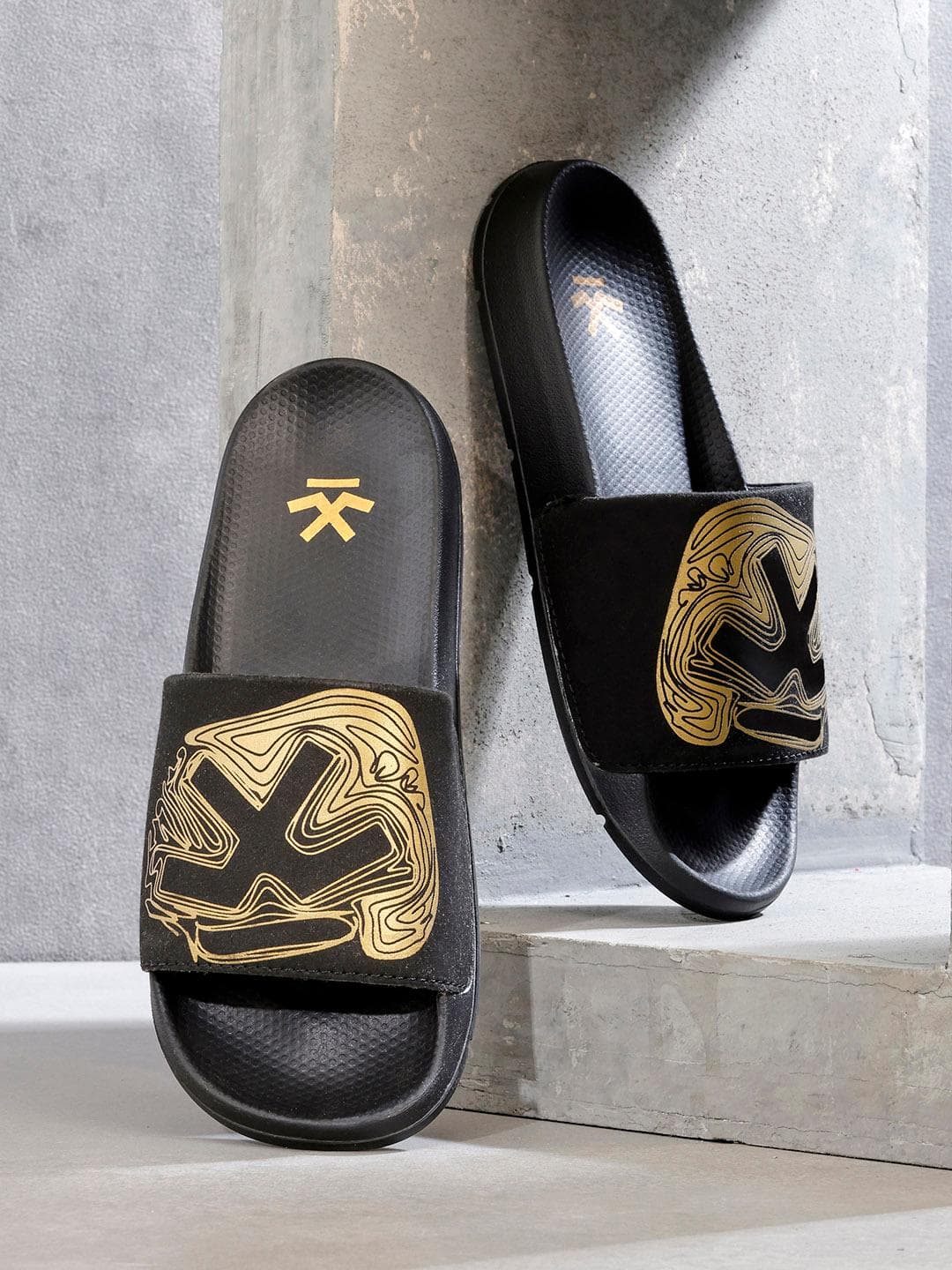 WROGN Men Printed Sliders