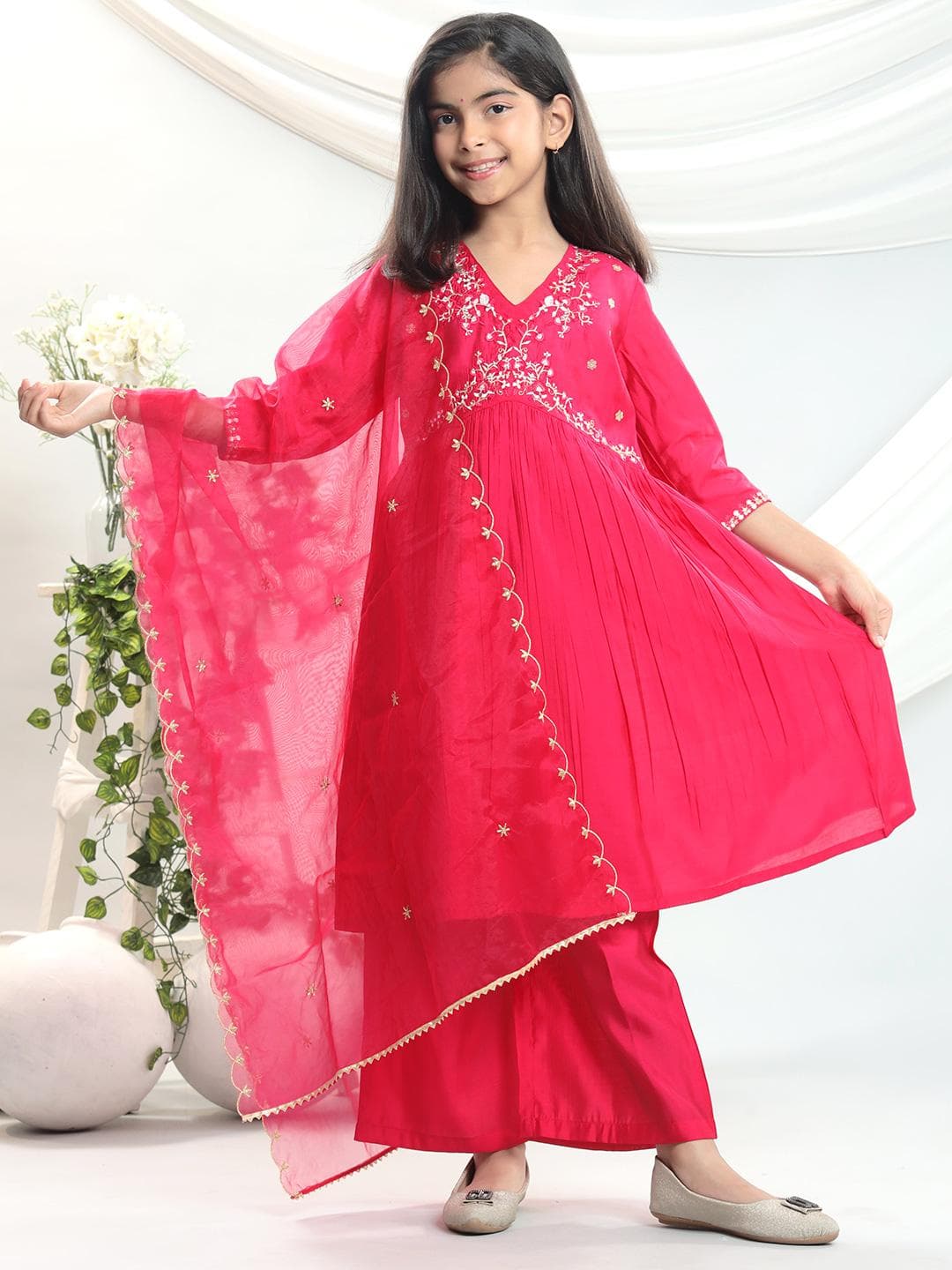 BAESD Girls Ethnic Motifs Yoke Design V-Neck Empire A-Line Kurta With Palazzos & Dupatta