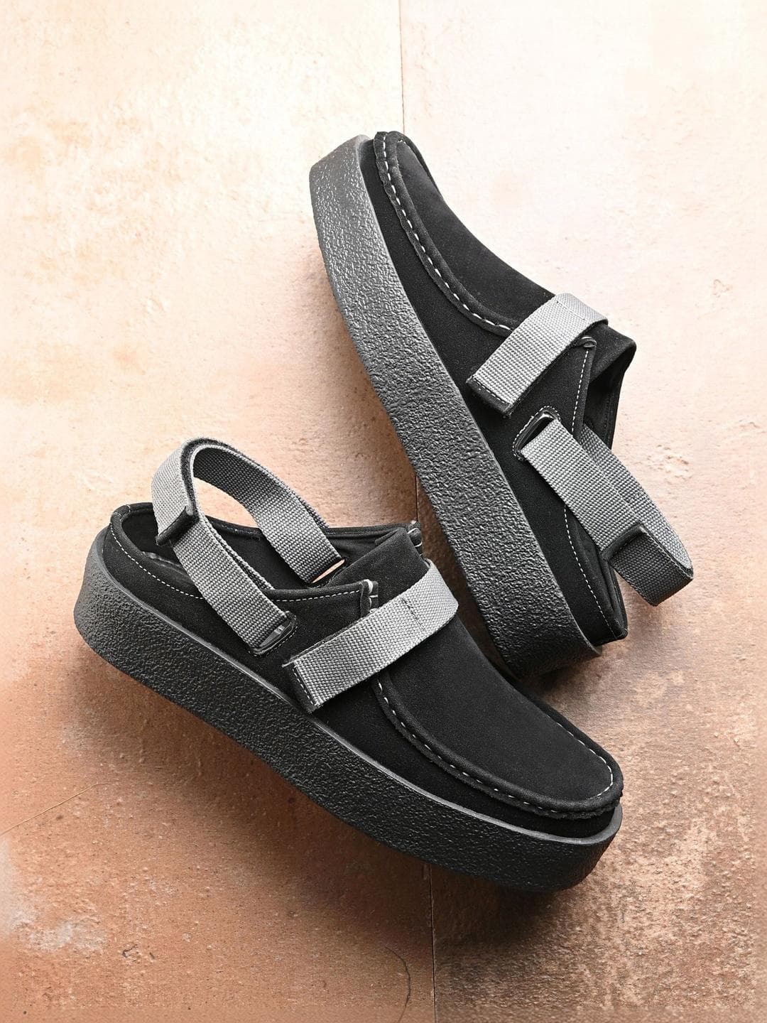 The Roadster Lifestyle Co Men Shoe-Style Sandal