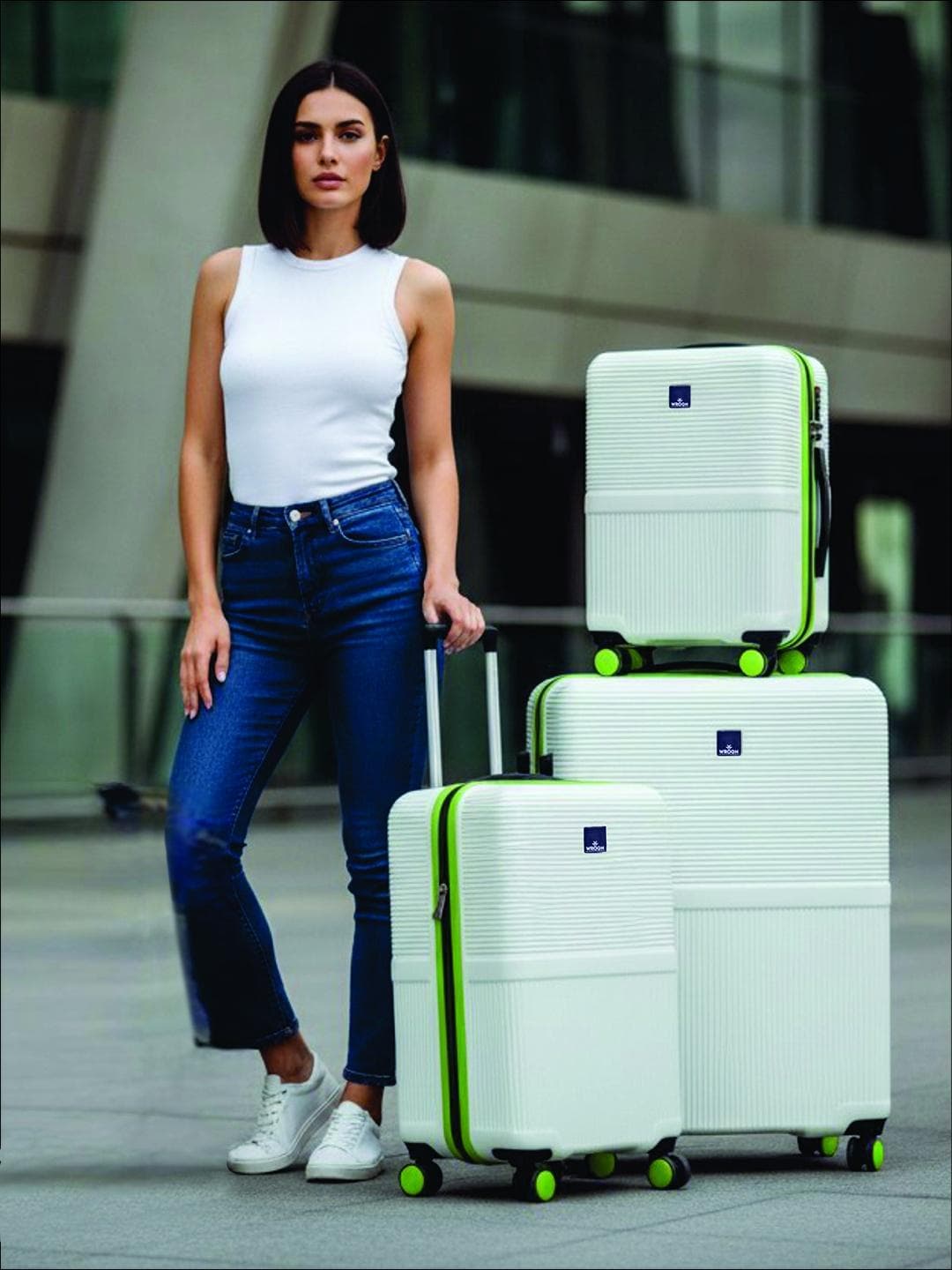 WROGN Set Of 3 Textured Hard Trolley Suitcase in Cabin, Medium & Large- 204L