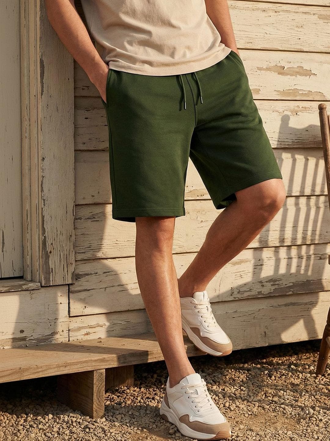 Bewakoof Men's Rifle Green Oversized Shorts