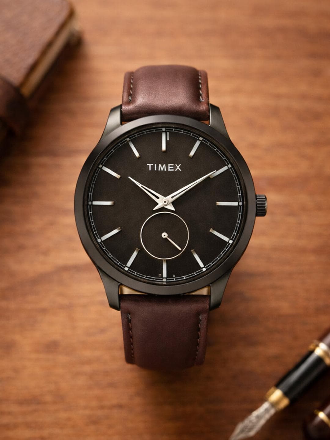 Timex Men Leather Straps Analogue Watch TWTG65SMU26